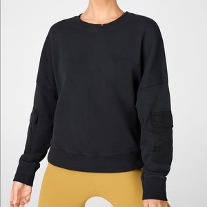 Fabletics sweatshirt. Crew neck with pockets.